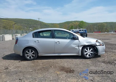 2012 Nissan Sentra 2.0 Sr z USA, uszkodzony, nr VIN 3N1AB6AP8CL736384